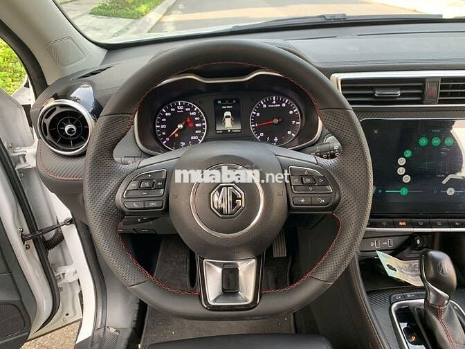 MG MGZS 2024 Standard 1.5 AT 2WD - 14999 km