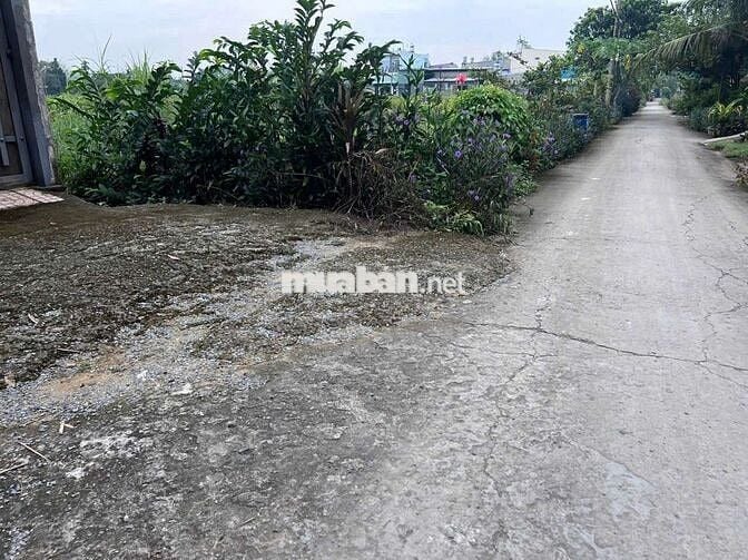 Nhà vườn 1068m2 6.8 tỷ thương lượng gần Rạch Tra