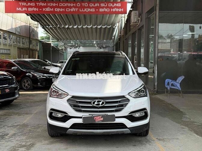 Hyundai Santa Fe 2017 2.4 AT 4 WD - 99000 km chuẩn