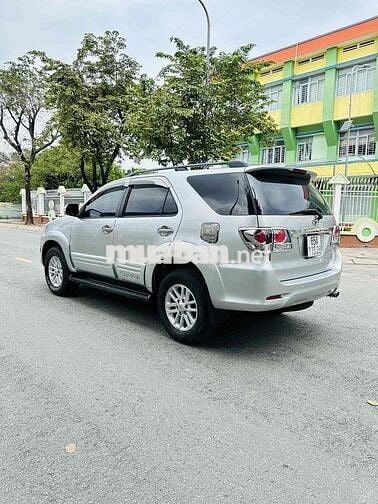 Bán Toyota Fortuner 2013 2.7V 4x2 AT - 89479 km