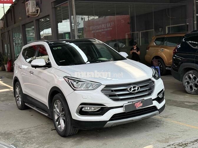 Hyundai Santa Fe 2017 2.4 AT 4 WD - 99000 km chuẩn