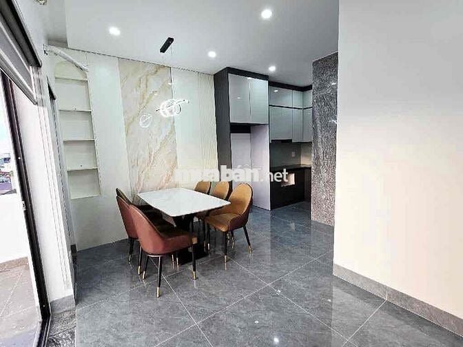 NHÀ XÂY ĐỘC LẬP THIẾT KẾ HIỆN ĐẠI THANG MÁY NHẬP KHẨU NỘI THẤT CAO CÂP