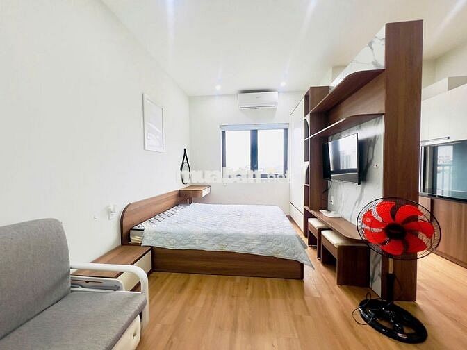 TRỐNG SẴN CĂN HỘ FULL NỘI THẤT BAN CÔNG NGAY CẦU HOÀ XUÂN