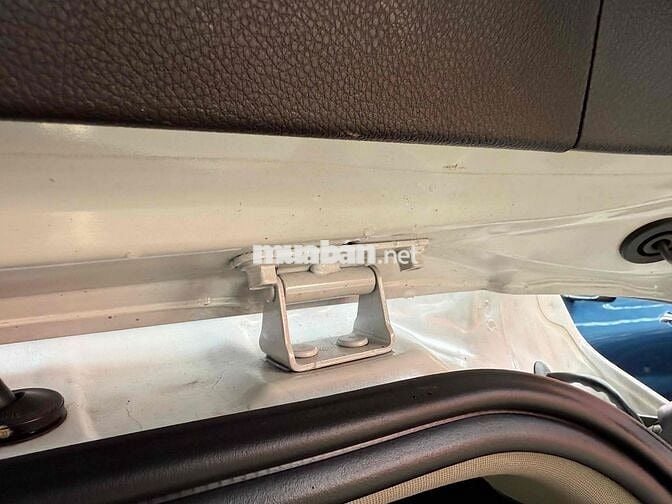 Hyundai Santa Fe 2017 2.4 AT 4 WD - 99000 km chuẩn