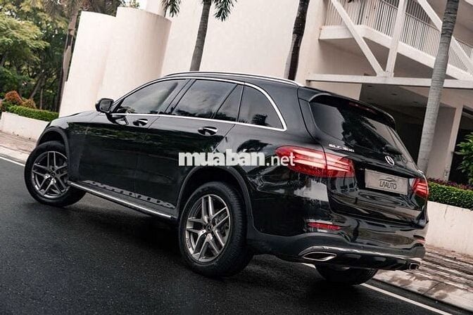 Mercedes Benz GLC300 4Matic 2019 - 74000 km