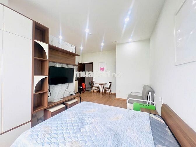 TRỐNG SẴN CĂN HỘ FULL NỘI THẤT BAN CÔNG NGAY CẦU HOÀ XUÂN