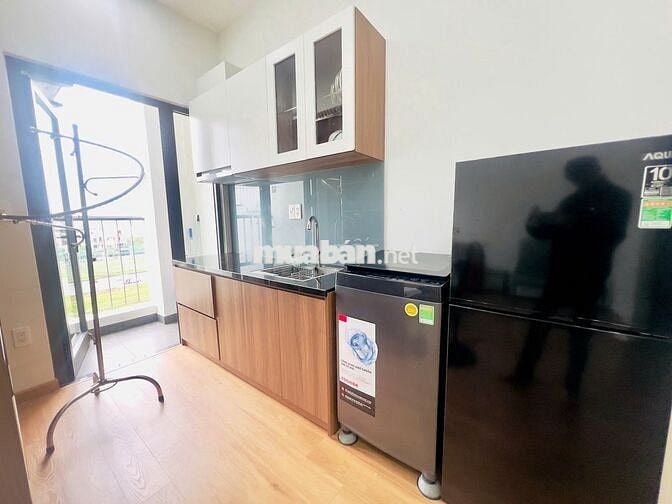 TRỐNG SẴN CĂN HỘ FULL NỘI THẤT BAN CÔNG NGAY CẦU HOÀ XUÂN