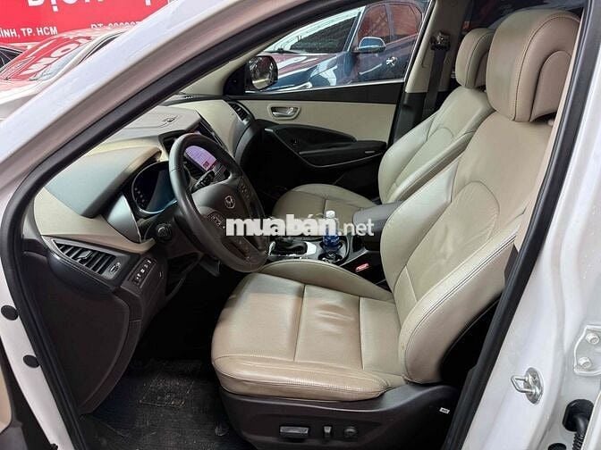 Hyundai Santa Fe 2017 2.4 AT 4 WD - 99000 km chuẩn