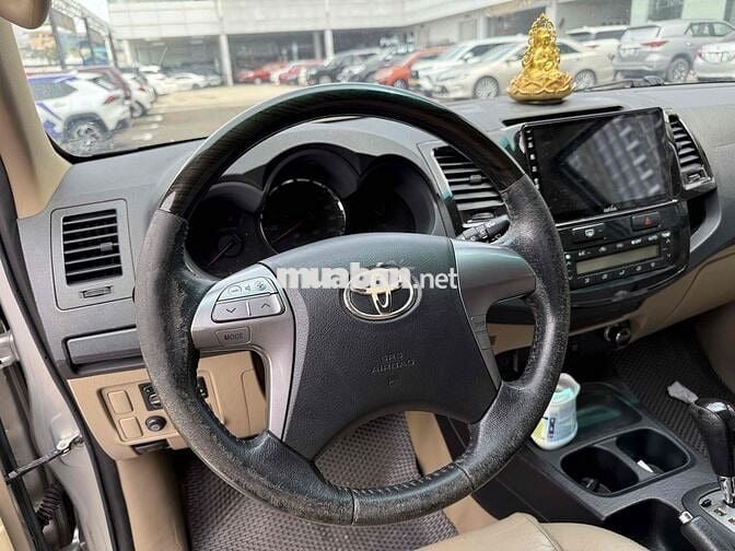 Toyota Fortuner 2016 2.7V 4x2 - Máy Xăng -Tại Hãng