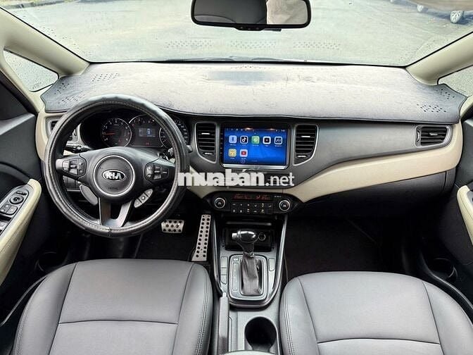 KIA RONDO GAT 2017 BẢN GIỚI HẠN GIÁ TỐT