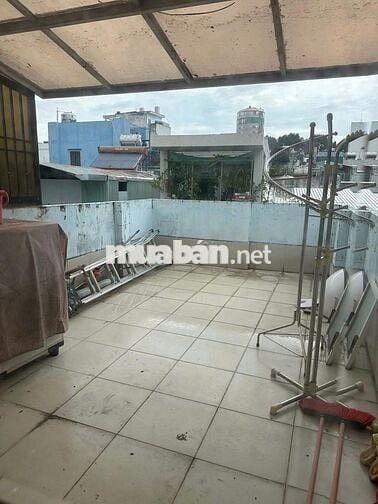 4PN, 4WC. Nhà 4 tầng Lê Hồng Phong, Q10. DT: 3.5x18m, đầy đủ nội thất