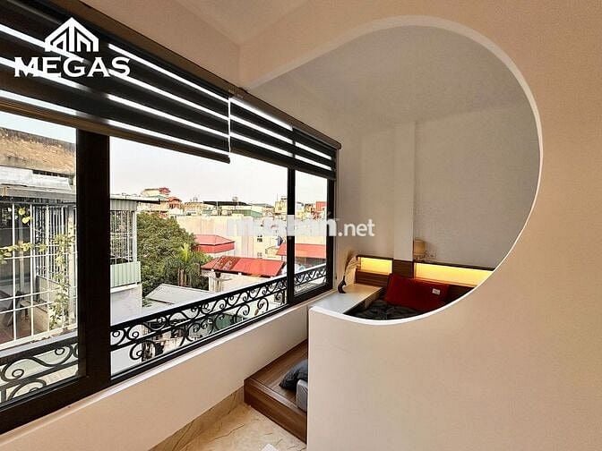 CĂN HỘ MỚI 1N1K GẦN LĂNG CHỦ TỊCH, TÂY HỒ, FULL NỘI THẤT CỬA SỔ THOÁNG