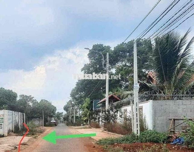 Mặt tiền B5 Mậu Thân Sau chợ đầu mối giảm 100tr 75m2 thổ cư full hồng