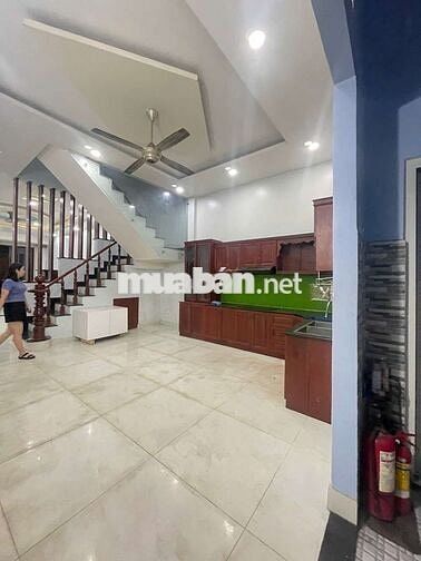 Cho thuê nhà nguyên căn xe hơi trong nhà Ấp Đông Ng ảnh Thủ