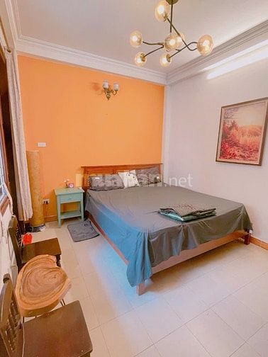 SANG NHƯỢNG HOMESTAY NGUYÊN CĂN TẠI TRUNG TÂM TRẦN QUỐC TOẢN 