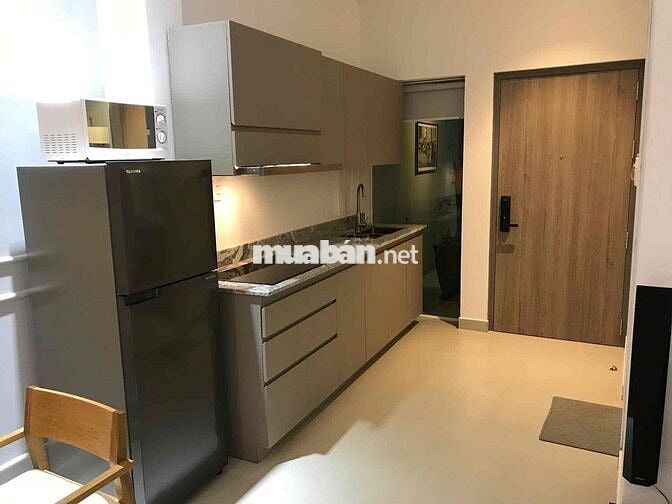 CĂN HỘ FULL NỘI THẤT TIVI RIÊNG 42M2 BAN CÔNG THOÁNG GẦN CHỢ BÀ CHIỂU