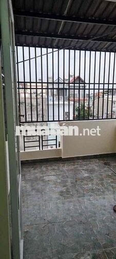 CHO THUÊ NHÀ 2 PHÒNG NGỦ 2 WC CÓ SÂN THƯỢNG BAN CÔNG Ở MÃ LÒ GIÁ RẺ