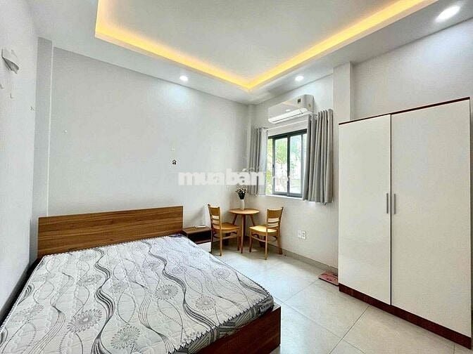 Phòng cửa sổ thoáng 30m2 gần cầu Công Lý giáp Phú Nhuận Q1