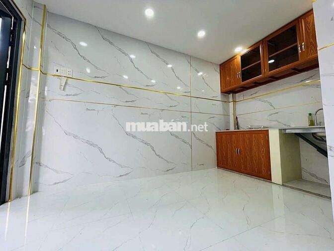 Bán nhà 2 tầng nhỏ xinh đ 48 HBC 1,1ty còn bớt