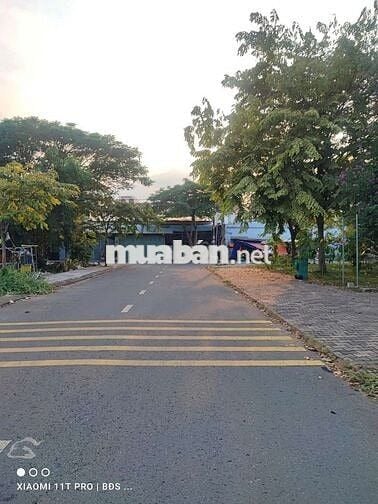 Bán nhà 2 tầng đường xe hơi 1ty6 TL