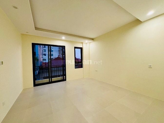 Cho thuê tòa nhà mới xây mặt phố TRẦN XUÂN SOẠN - LÒ ĐÚC 85m² x 7 tầng