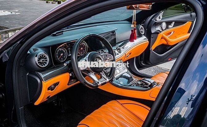 Mercedes Benz E Class 2018 E200 - 52000 km