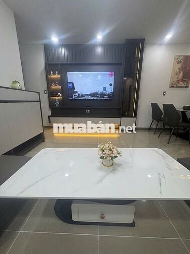 Căn hộ Hoàng Kim Thế Gia căn góc cần bán. 85m2 - 3PN, full nội thất