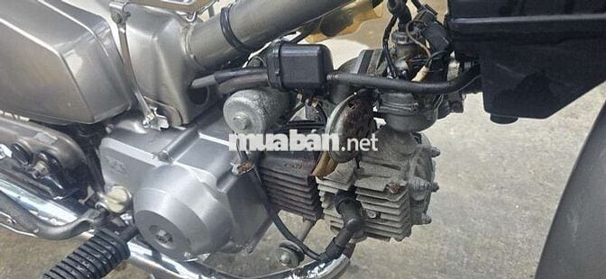 Honda Cub 90cc màu Xám