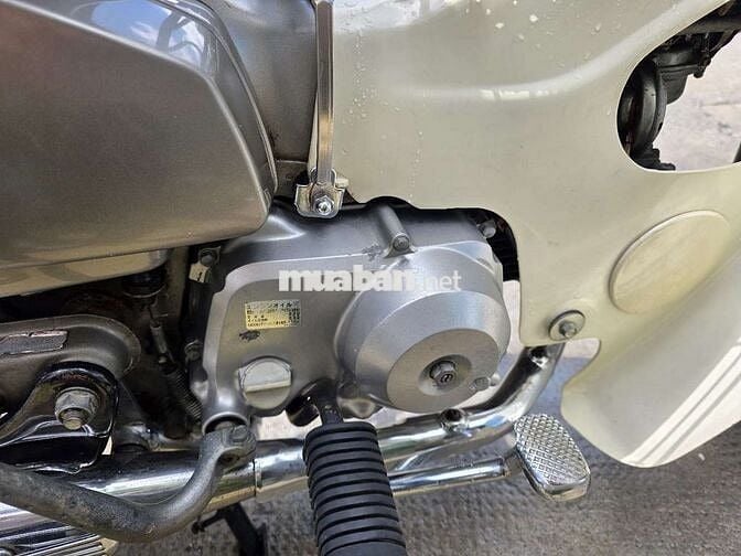 Honda Cub 90cc màu Xám