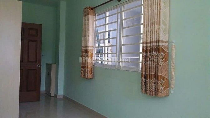 Cho thuê nhà mới đẹp đường Bùi Minh Trực phường 5 quận 8, trệt, 2 lầu 