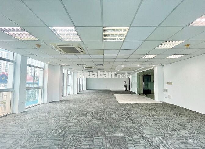 Cho thuê tòa nhà văn phòng Cộng Hòa Tân Bình. Hầm 6 tầng giá chỉ 80tr