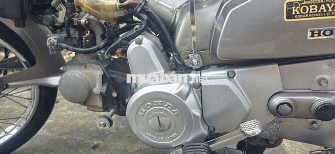 Honda Cub 90cc màu Xám