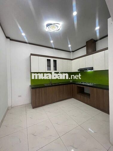 HƠN 3 tỷ nhanh tay sở hữu căn 4T ở THỤY HƯƠNG,ngõ thông 4m,10p ra QL6