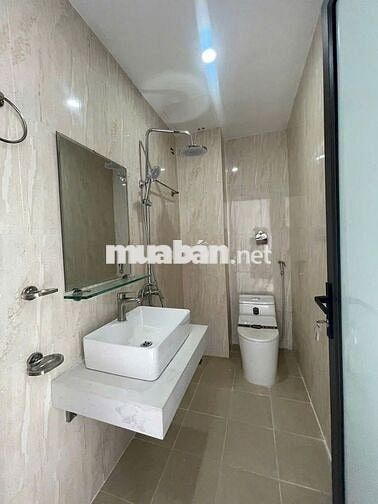 HƠN 3 tỷ nhanh tay sở hữu căn 4T ở THỤY HƯƠNG,ngõ thông 4m,10p ra QL6