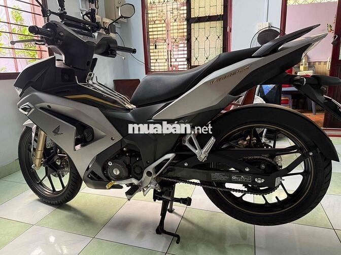 Winter X 2025 bản cao nhất, xe mua T6 997km