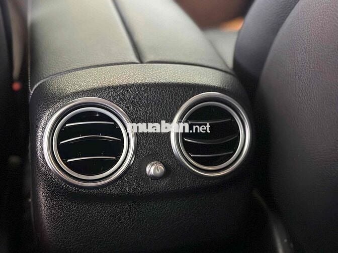 Mercedes Benz E Class 2022 E180 - 53000 km