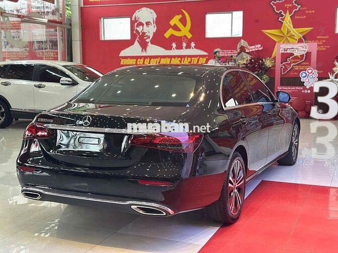 Mercedes Benz E Class 2022 E180 - 53000 km