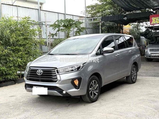 Toyota Innova 2.0G AT 2021 - 62000km