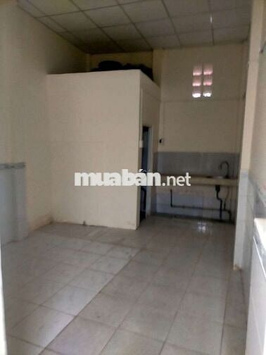 Cho thuê NNC diện tích rộng Phạm Thế Hiển P4 Q8