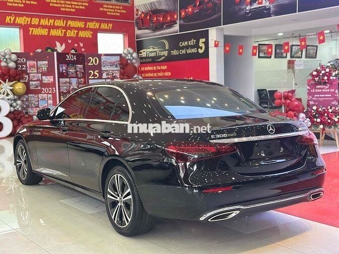 Mercedes Benz E Class 2022 E180 - 53000 km