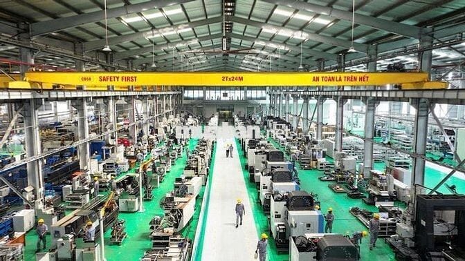 KHO XƯỞNG QL1A BÌNH CHÁNH 6000M2 GIÁ RẺ 60K/M2, SẴN PALANG, ĐƯỜNG CONT