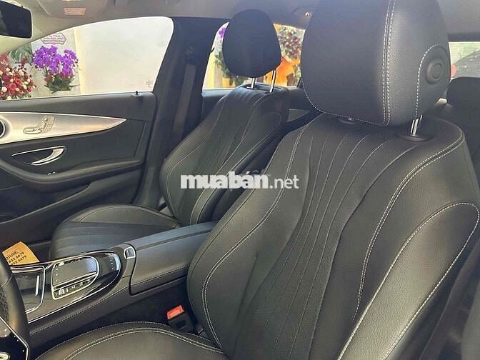 Mercedes Benz E Class 2022 E180 - 53000 km