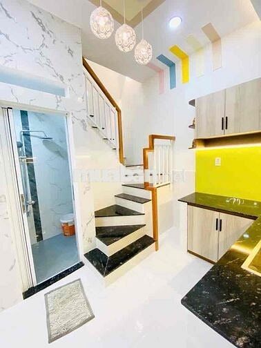 BÌNH ĐÔNG Q8 - NHÀ MỚI - SHR - MẶT TIỀN RỘNG,NGAY TRƯỜNG THCS LÊ LAI