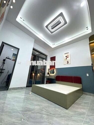 Nhà Đẹp từ trong hẻm xe hơi ngủ trong nhà . Trung tâm Bình Tân ,