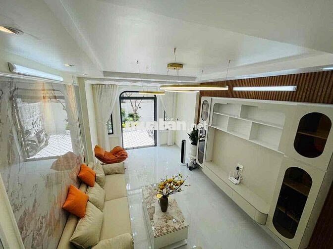 C/c Cần Bán Nhà HXH, P, Phú Thuận, Q7 Trệt Lầu, Full NT 5,8 Tỷ/ Tl