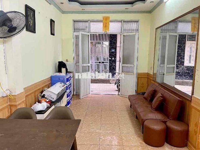 bán nhà cầu Bươu diện tích. 71.1.m2 . nhà cũ. giá 10.5 tỷ