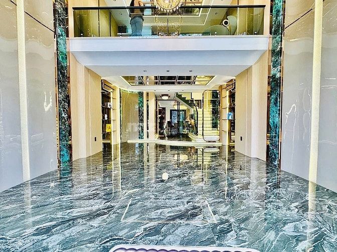 Cần tiền bán gấp nhà Phan Văn Hân. Phường 17. Bình Thạnh. Giá 3 tỷ 990