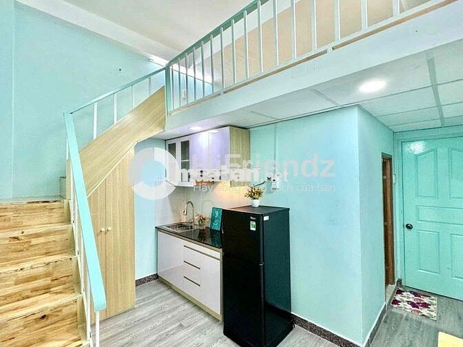 Cho thuê căn 2PN mới 100% có bancol ở 3-4 người Đinh Tiên Hoàng Q1