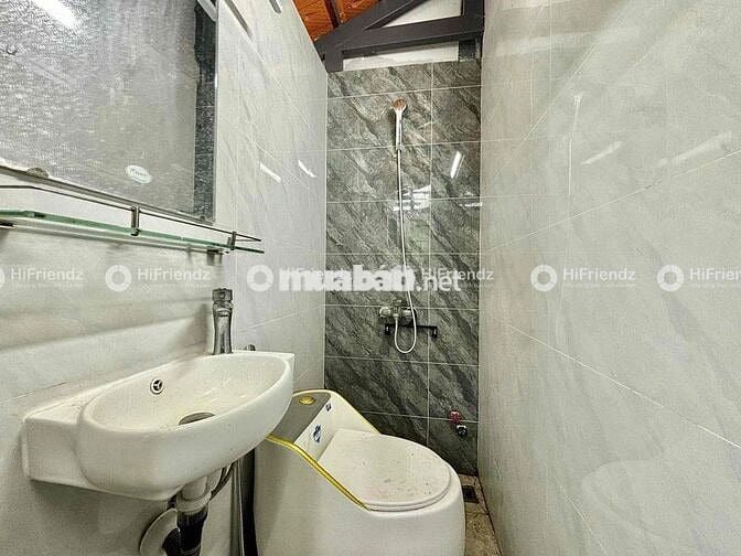 Chính chủ cho thuê phòng ban công như hình tại Nguyễn Sơn