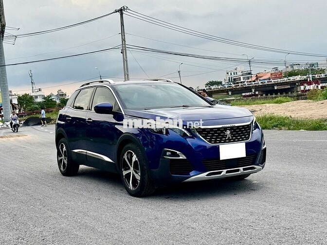 Peugeot 3008 ĐKi 2022 Allure Xanh 21.000 km